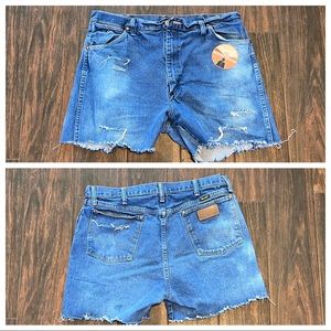 Custom distressed wrangler 13MWZ shorts!